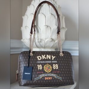NWT ❗️ DKNY shoulder bag Maddie TZ satchel brown handbag with logo accent